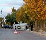 Машина «скорой помощи» с пациентами перевернулась в Астраханской области