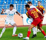 Астраханский «Волгарь» тайм играл в большинстве, но так и не смог одержать первую победу в сезоне