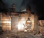 Прошлой ночью под Астраханью при пожаре погибла женщина и госпитализирован мужчина