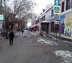 Пешеходная зона и проезжая часть на Больших Исадах освобождены