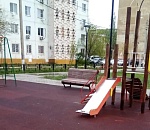 Сквер у школы №9 в Астрахани стал еще уютнее и симпатичнее