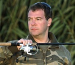 У Дмитрия Медведева в Астрахани не клюет