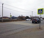 На проблемной улице Астрахани установят «лежачих полицейских» и  проведут новую линию освещения