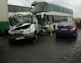 Рейсовый автобус из Астрахани спровоцировал ДТП с 6 автомобилями