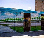 Фото дня: вжух - и недострой на набережной Астрахани превратился в арт-объект