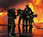 За сутки в Астраханской области сгорели три дома, дача и баня