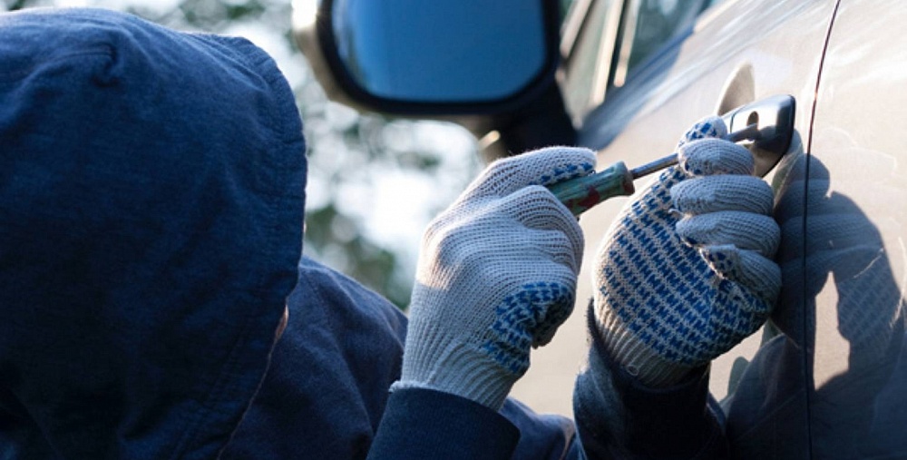 Под Астраханью полиция задержала угонщика без прав