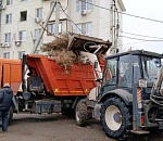 За год из Астрахани вывезли почти 18 тысяч тонн мусора