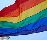 Гетеросексуалы отказали геям