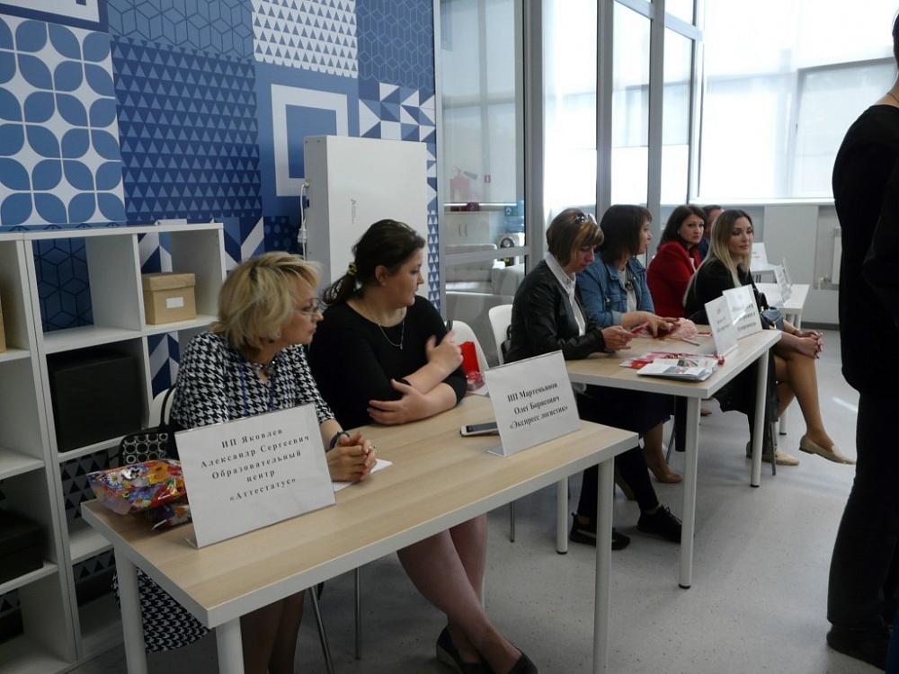 Цифра дня: в 2021 году 61% астраханских выпускников нашли работу в Астрахани