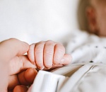 Мать 9-месячного младенца, умершего загадочной смертью под Астраханью, вышла из комы