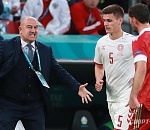 Обкакались: за что футболисты сборной России получают миллионы евро