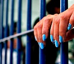 Астраханка обматерила сотрудника колонии