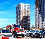 В Астрахани на десятом этаже высотки тушили пожар и спасали людей