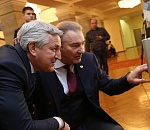 Леонид Огуль поздравил с юбилеем лучшего хоккеиста XX века