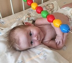 Звезда эстрады Сосо Павлиашвили поддержал маленькую астраханку с редким генетическим заболеванием 