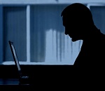 Астраханец выпрашивал у детей интимные фото