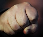 В Астрахани подросток ударил полицейского в пах