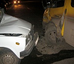 Под Астраханью пьяный водитель «семерки» врезался в «Газель»: пострадали две пассажирки маршрутки