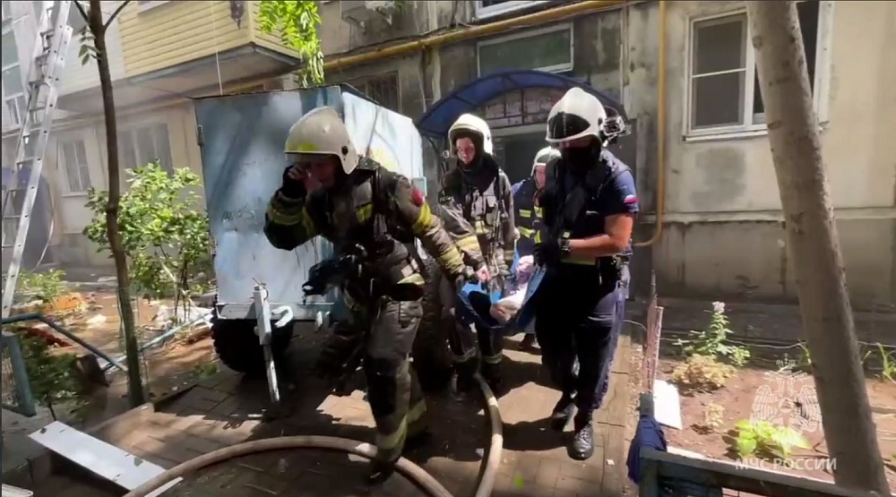 При пожаре на улице Адмирала Нахимова погибли два астраханца, двое пострадали - минздрав