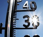 Завтра астраханцев ждут 40-градусная жара, гроза и сильный ветер 