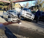 Жесткая тройная авария произошла на одной из самых проблемных улиц Астрахани