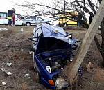 В Астраханской области на трассе разбились два автомобиля