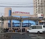 Жители Воронежа не могут уехать в свой военкомат из-за администрации астраханского автовокзала