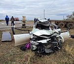 На астраханской трассе произошло смертельное ДТП - на глазах детей погибла их мама