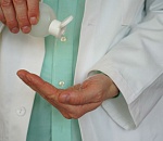 Без стоматологии и дневных стационаров: как работают поликлиники Астрахани и области в нерабочую неделю