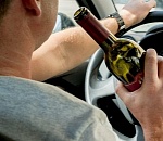 56 астраханцев приняли на грудь и прокатились по городу