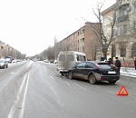 В Астрахани столкнулись маршрутка и иномарка