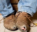 По уровню жизни Россия опускается все ниже: теперь в топ-3 стран по нищете и неравенству