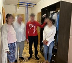 Астраханка оставила мужчину на ночь без внимания и получила за это угли