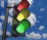 Прокуратура требует установить светофор около гимназии в Астрахани