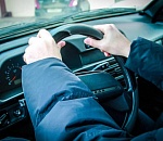 Два молодых астраханца угнали машину и катались на ней по городу