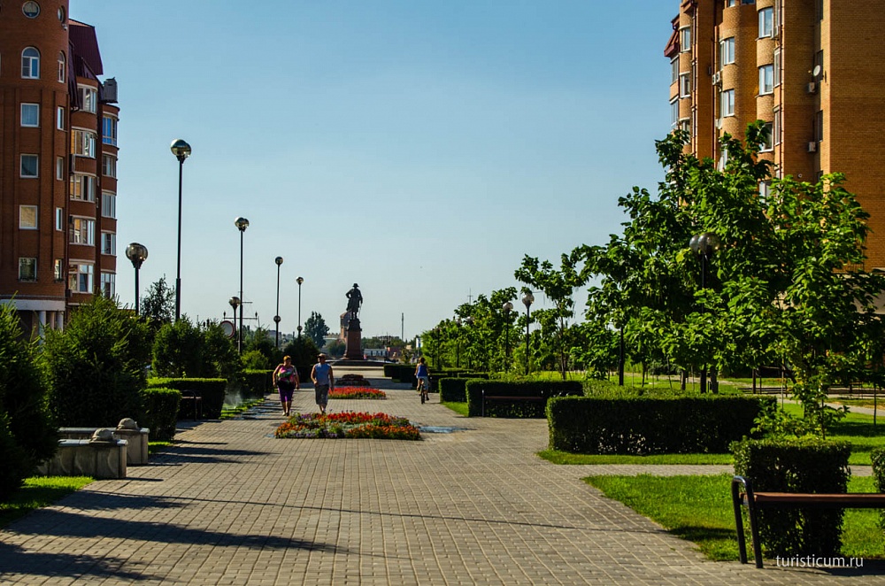 В Астрахани появится Аллея Славы Земли Астраханской