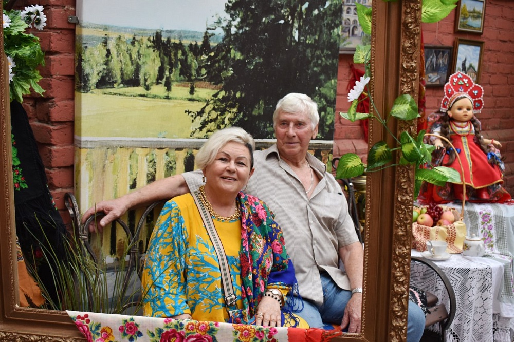 В Астраханской картинной галерее при поддержке ЛУКОЙЛа стартовали арт-вечера