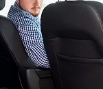 В Астрахани таксист обчистил пассажира