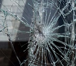 В Астрахани из пневматики стреляли по машине скорой помощи