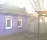 На пожаре в частном доме в Астрахани погибла женщина