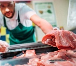 Замначальника астраханской ветстанции за два года наварилась на предпринимателях 