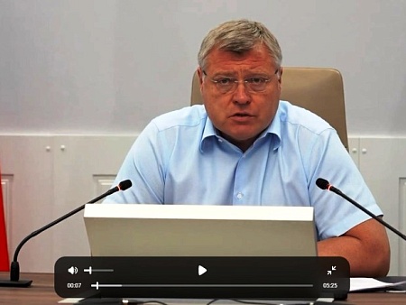 Ситуация с топливом: запаса хватает, но горожанам предложили воспользоваться общественным транспортом