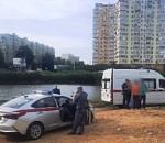 В Астрахани на глазах очевидцев утонул купавшийся в Кутуме мужчина