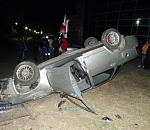 В Астрахани столкнулись два автомобиля: один опрокинулся