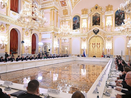 Новые меры поддержки для семей с детьми появятся в 2026 году