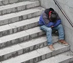 В Астрахани 12-летний мальчик три ночи провел в подъездах многоэтажек