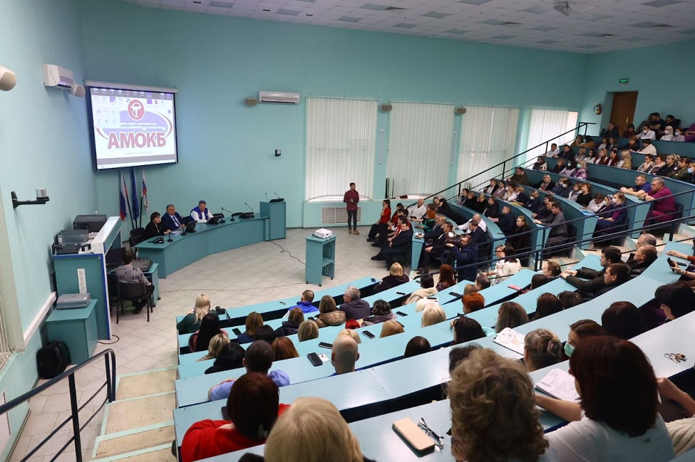 Известный врач сообщил о намерении открыть в Астрахани сурдологический центр