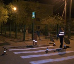 Стеклошарики помогут астраханским водителям лучше видеть "зебру"