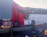 Автобус Астрахань – Москва столкнулся с фурой, есть погибший и пострадавшие